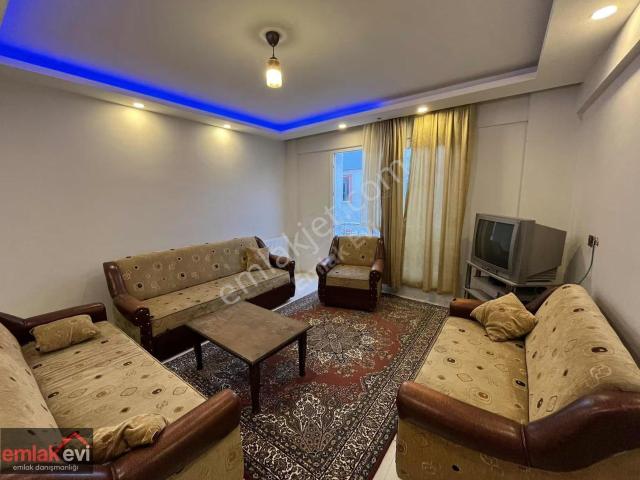 Emlak Evi'nden Orta Mahalle'de 1+1 Satılık Fırsat Daire