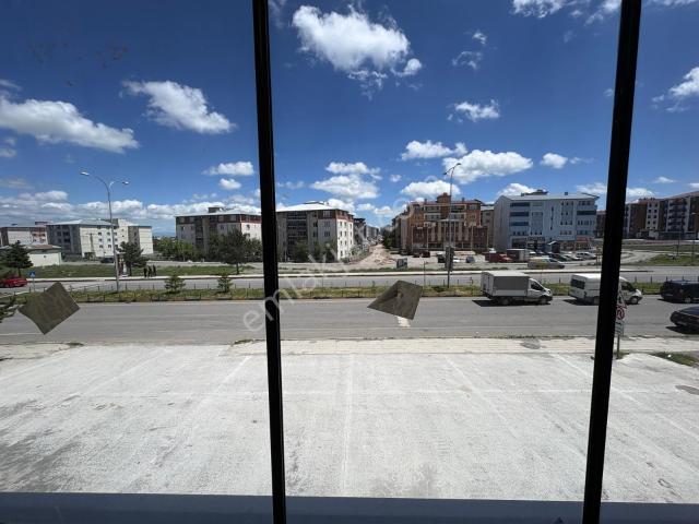 Emlak Kılavuzundan Yenişehir Emniyet Yanı 2+1 Kiralık Lüks Daire