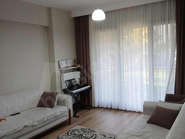 EMLAK KONUT 3.ETAP BÜYÜK BAHÇE KATI DAİRE