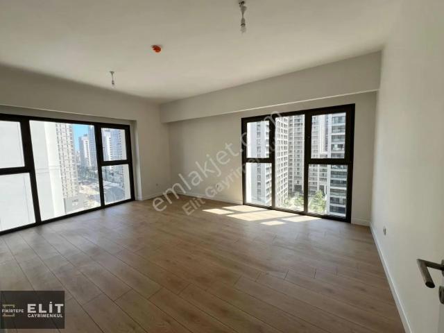 Emlak Konut Fikirtepe 5 Etap A Blok 2+1 Kiralık