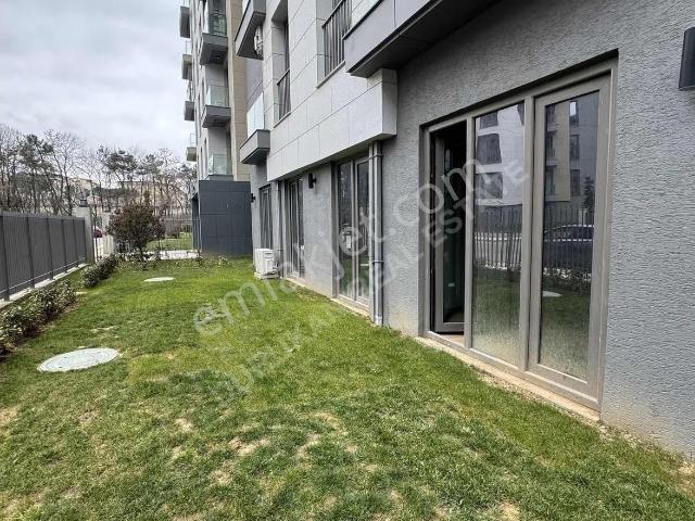 Emlak Konut Çınarköy'de 3+1 Kiralık Oturuma Hazır Bahçe Katı