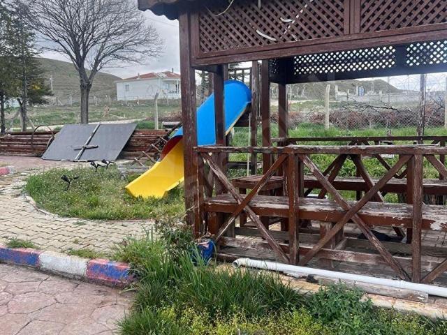 EMLAK LABtan ŞENTEPE BAĞ EVLERİNDE SÜPER BAĞ BAHÇE