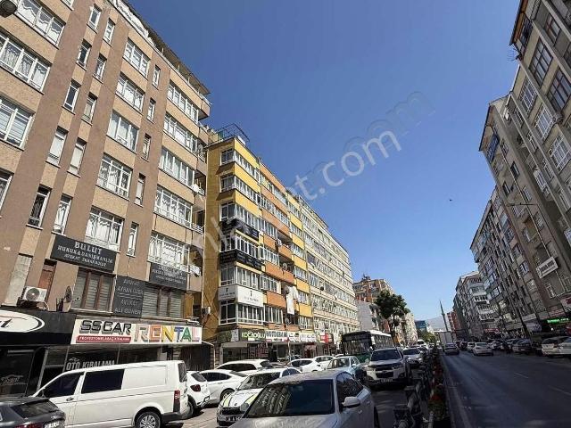 Emlak Ofisimden İstasyon Cad. 3+1 Daire