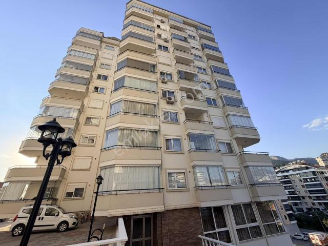 Emlakparktan Cikcilli Mh Alanyum Cv Site İçi Kiralık Eşyalı 1+1