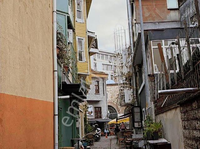 Emlakyap Tan Fatih Te Satılık Komple Bina