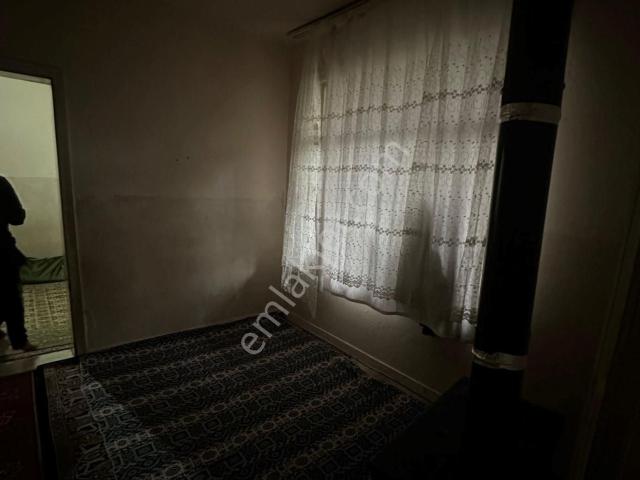 Emlakyap'tan İstanbul Cd.de Satılık Kelepir Daire