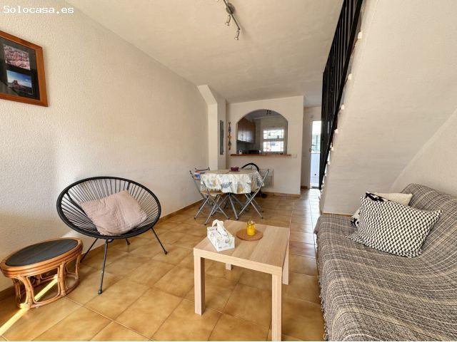 Empuriabrava – Sector Flamicell | Encantadora casa adosada con piscina y gran terraza solárium