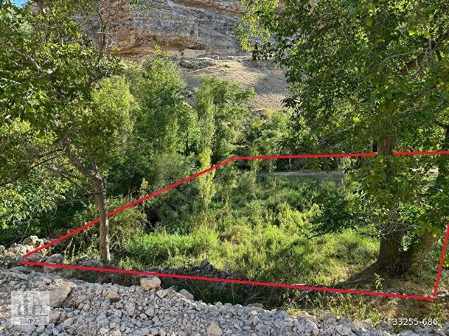 EMPA'dan Güldere Saklı Cennette Dereye ve Yola Cepheli Satılık Bahçe