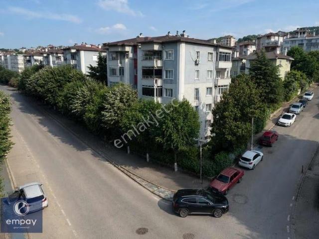 Empay Mert Özbay'dan Beşevler Konak Mh. Kiralık 127 M² Daire
