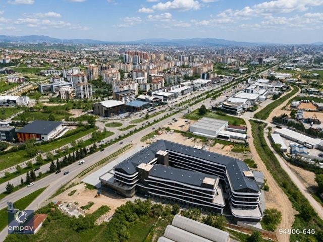 EMPAY'DAN İZMİR YOLUNA CEPHE STARWEST'DE SATILIK 1+1 OFİS