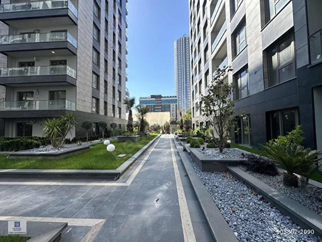 EMPİRE BEYLİKDÜZÜ KİRALIK 2+1 KAPALI MUTFAK BÜYÜK TİP 105 M2