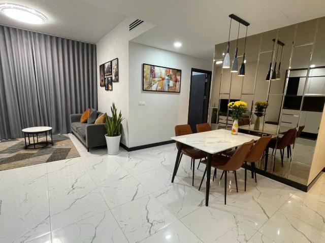 EMPIRE CITY 2 PHÒNG NGỦ CAO CẤP – ĐẦY ĐỦ NỘI THẤT SANG TRỌNG, XÁCH VALI VÀO Ở NGAY!
