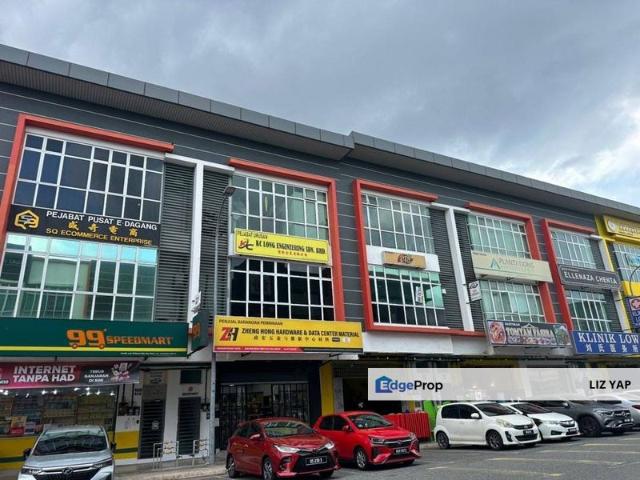 Empire Square Sengkang