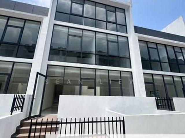 Empire Residence
