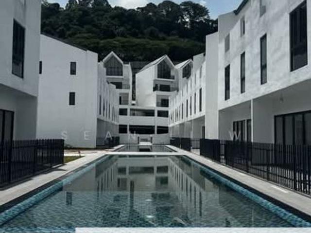 Empire Residence