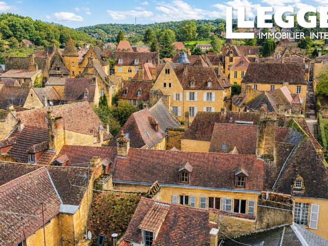 Emplacement d’exception – 3 Appartements de Luxe Rentabilité >10% / Résa 2026 | Secteur sauvegardé Sarlat
