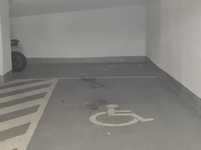 Emplacement de parking proche Gare ASNIERES SUR SEINE