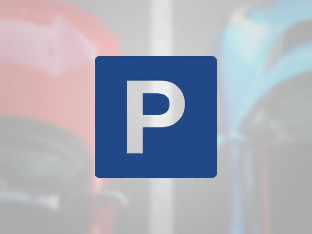 Emplacement double dans un garage