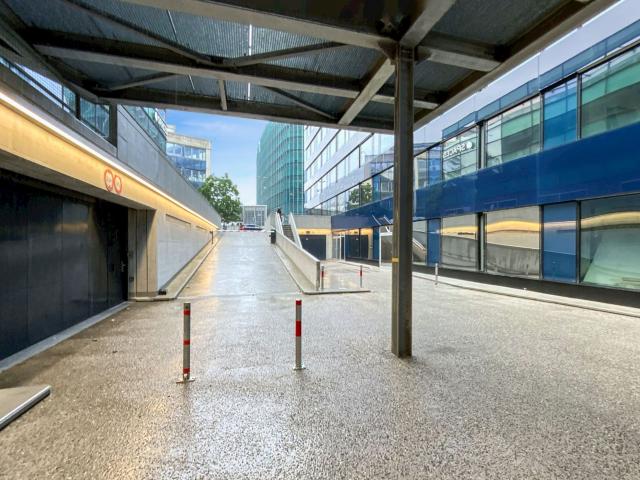 Indoor motorcycle parking space for rent in Genève Ref 6064.03.0005 | dreamo. Ch