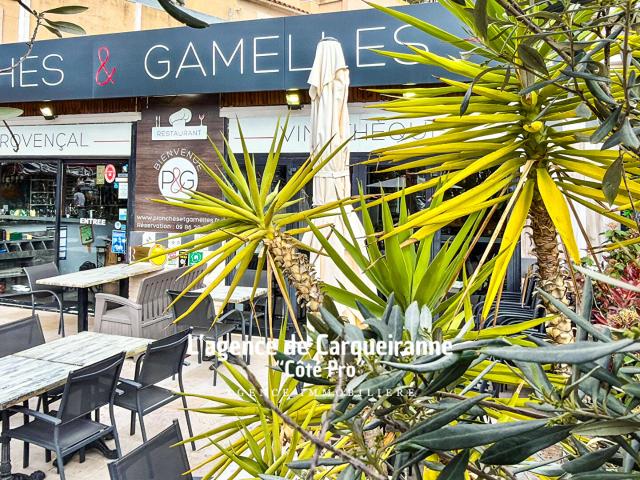 EMPLACEMENT N 1 FONDS DE COMMERCE RESTAURANT 313 M2 AVEC BELLE TERRASSE SITUATION IDEAL AU COEUR DU LAVANDOU