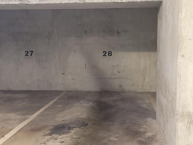 EMPLACEMENT PARKING A LOUER RESIDENCE PROCHE COMMERCES ET RER
