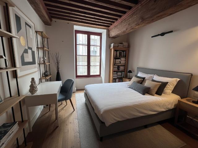 Emplacement premium au coeur d'Avignon, à quelques pas du Pa. 54m² Avignon