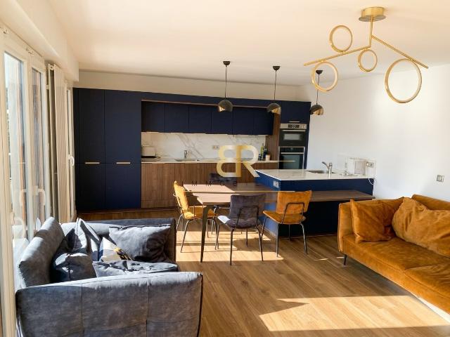 EMPLACEMENT PREMIUM LA VARENNE RÉNOVÉ À NEUF