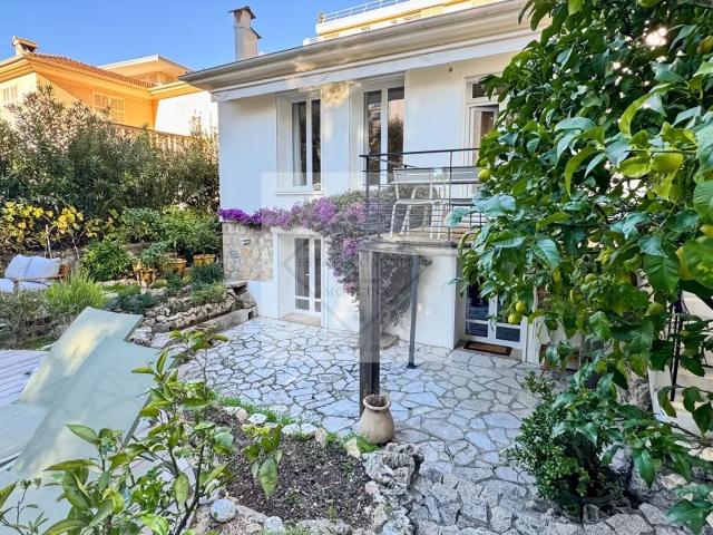Emplacement Privilégié au Cœur de Cannes: Maison de Ville a. 125m² Cannes