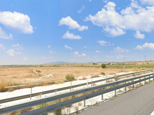 Emplazamiento Estratégico junto al aeropuerto de Corvera