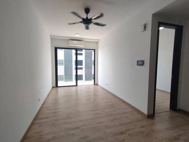 Emporis Residence Kota Damansara Partial Furnished Corner Lot PJ