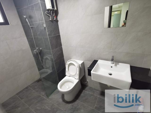 Emporis Soho Master Room With Attached Bathroom Fully Furnished