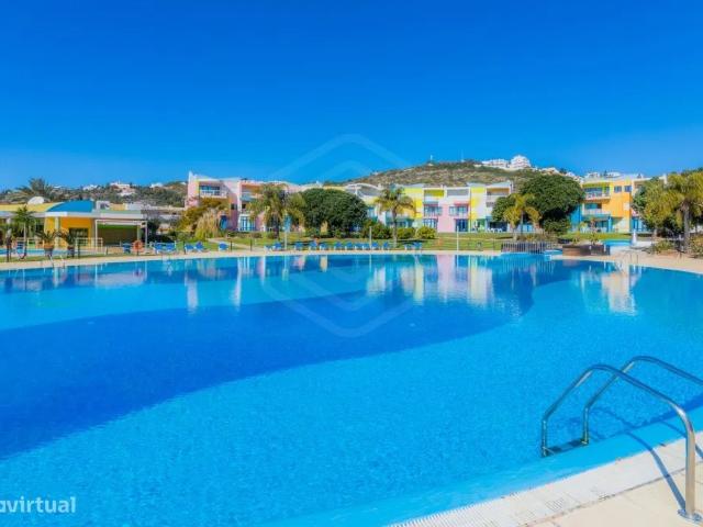 Empreendimento Turístico, Apartamentos T0 a T3 na Quinta da Orada.