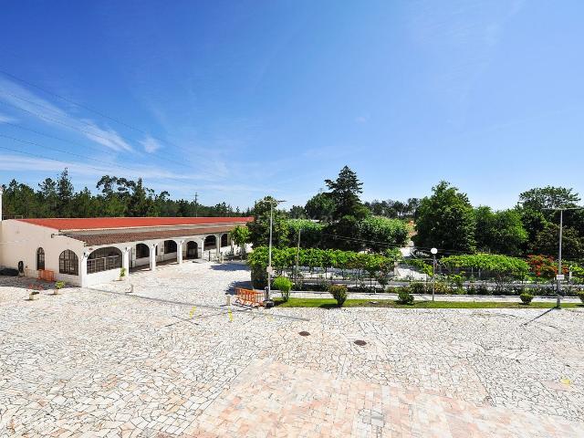Empreendimento turstico Sesimbra Ferno Ferro