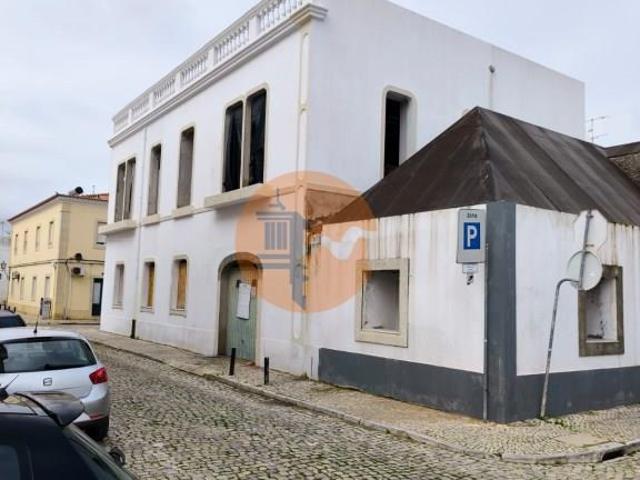 Empreendimento em Vila Real de Santo António com 5 fracções. 0m² Vila Real De Santo António