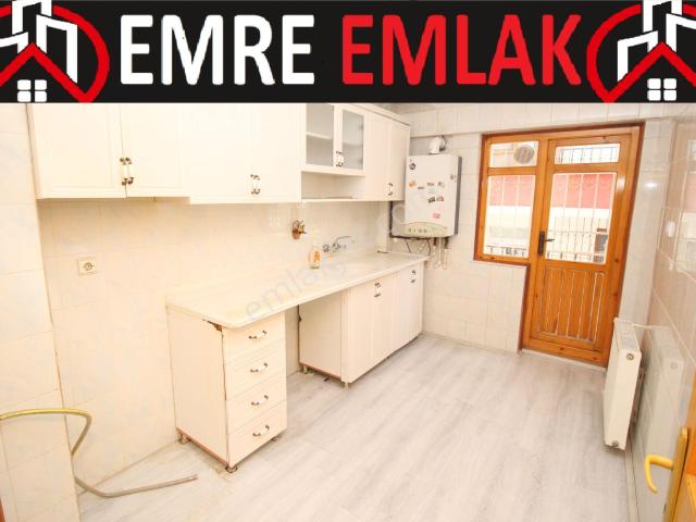 Emre Emlak'tan Atakent'te 14.cadde Yanı Balkonlu 2+1 Kiralık Daire