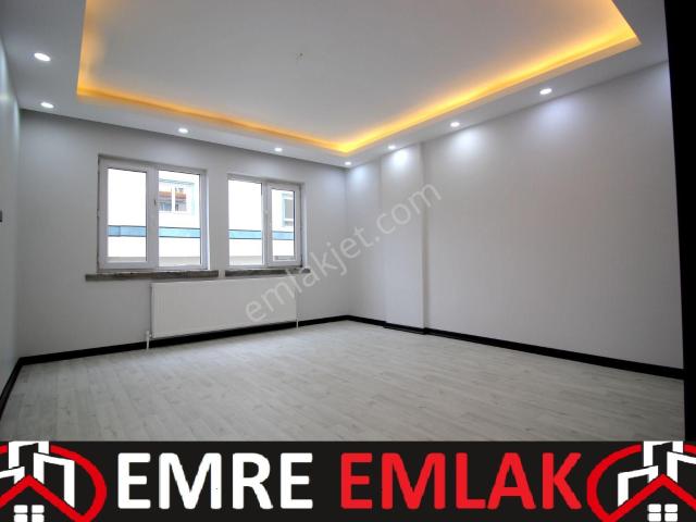 Emre Emlak'tan Piyade Mahallesinde 3+1 Yüksek Giriş Arakatta Full Yapılı Satılık Daire