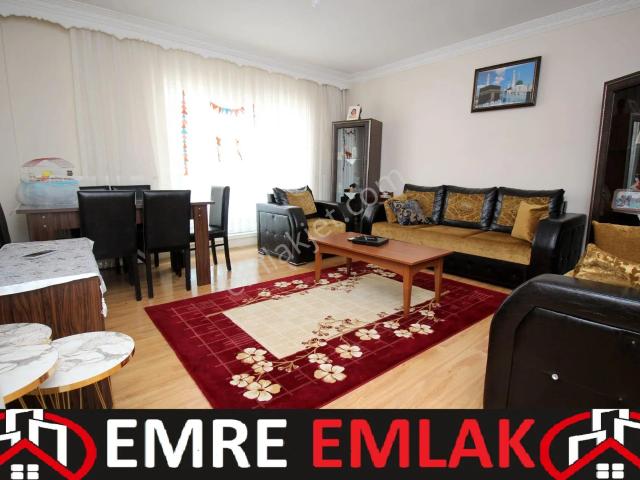 Emre Emlak'tan Piyade'de Merkezi Konumda 2 Balkonlu 3+1 Satılık Daire