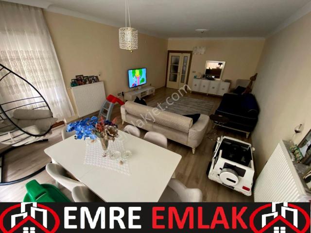 Emre Emlak'tan Saraycık Toki'de Ebeveyn Banyolu 4+1 Satılık Daire