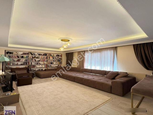 Emsallerin Altında Merkezi Konumda 3+1 Satılık Daire