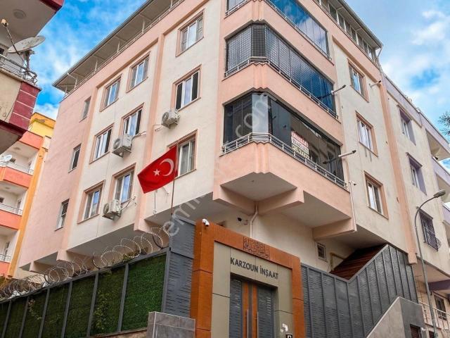 Emsalsiz 6 Katlı 6 Adet Daire Komple Satılık Bina