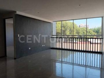 En 5to piso, a una calle del parque Acacias