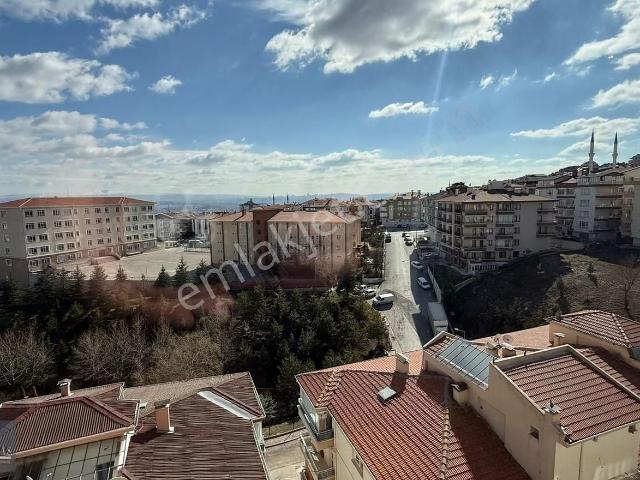 En Üst Kat Ayrıcalığı ! Paşa Kılıcında Lüx Yapılı 3+1 Manzaralı
