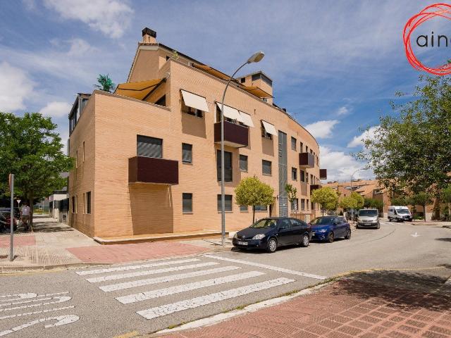 En Urbaniación Zizur: Promoción la Tablada: venta de plazas de garaje con o sin trastero