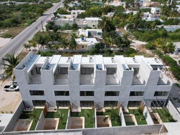 EN VENTA 3 TOWN HOUSES DE 6 EN EL PUERTO DE CHELEM