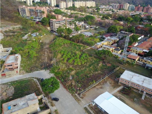En Venta Terreno Jardin Mañongo TCL T 3307450