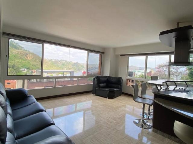 En Venta. TownHouse. 227,56mts2. 3H/3B/2P. Urb. El Peñón
