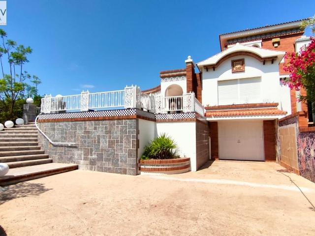 EN VENTA VILLA EN LA URBANIZACION LA CLOSA VINARÒS!