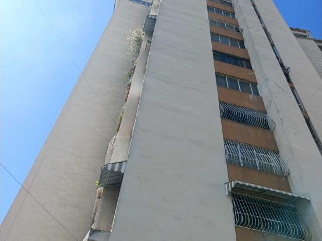 En Venta Apartamento 96.65m2 Santa Rosalia 6539