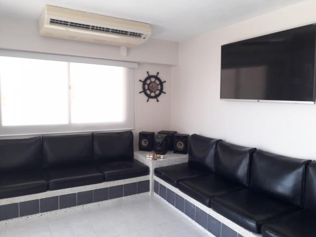 En venta apartamento tipo penthouse en tucacas VE56 025ZT FDIA