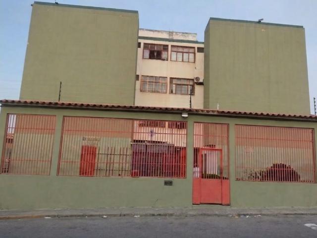 En venta apartamento al Oeste de Barquisimeto LEBG